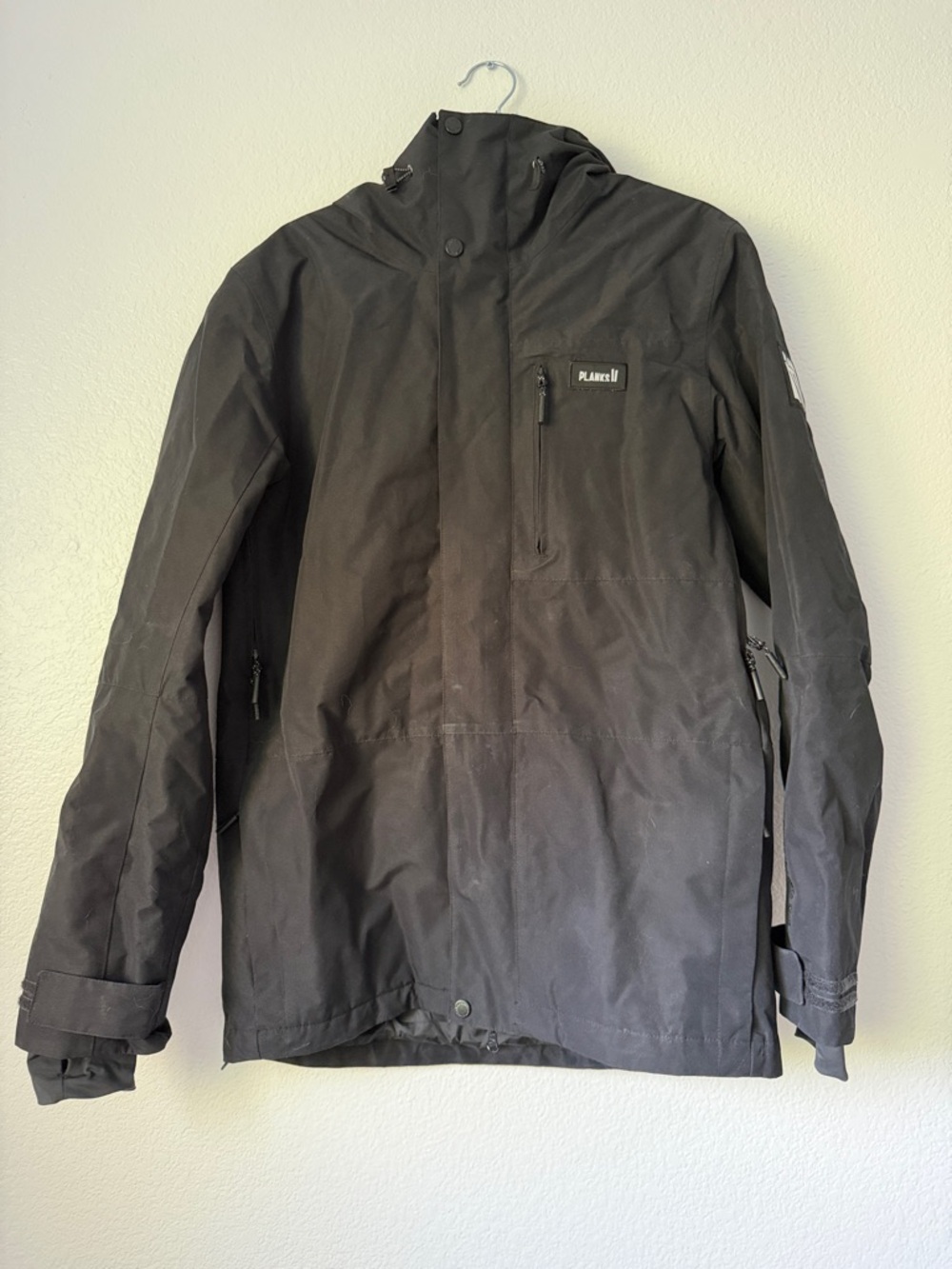 Planks Black Men's Ski & Snowboard Hooded Jacket